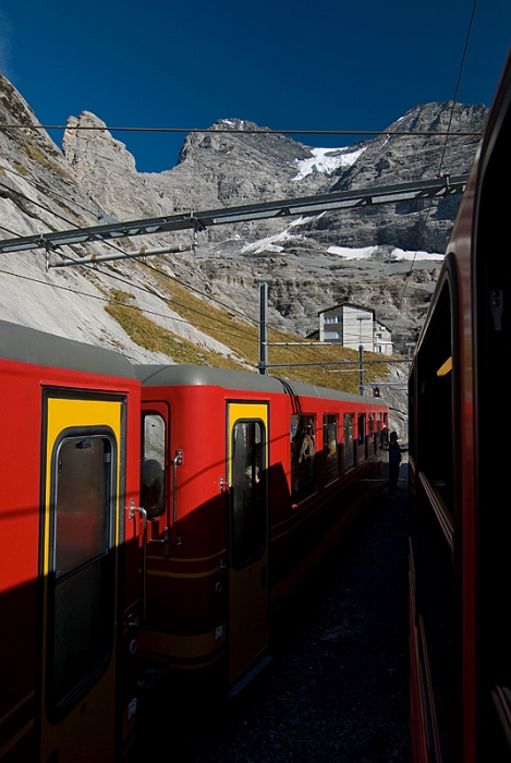 15_Alpy Szwajcarskie_kolejka na Jungfraujoch.jpg